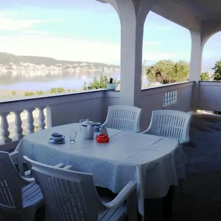 Marica Mit Balkon Und Herrlichem Meerblick By Interhome