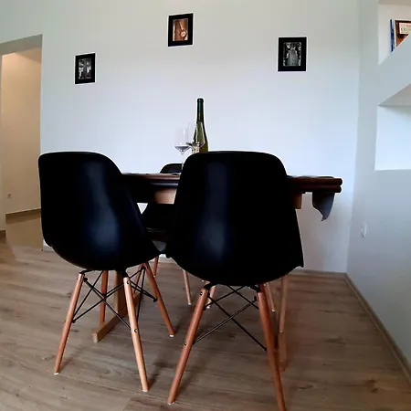 Marica Mit Balkon Und Herrlichem Meerblick By Interhome Apartmán Supetarska Draga