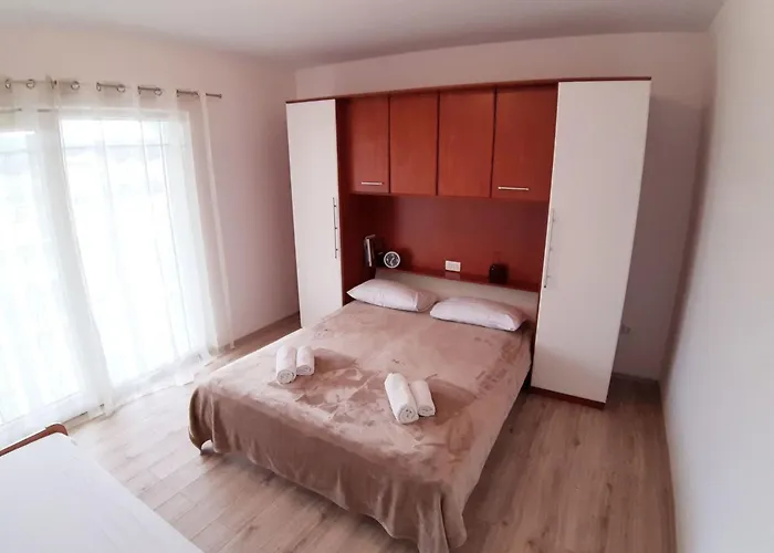 Apartment Marica Mit Balkon Und Herrlichem Meerblick By Interhome Supetarska Draga